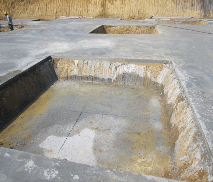 南昌市建筑設(shè)計研究院總部辦公大樓工程筏板基礎(chǔ)下柱墩找平、彈線